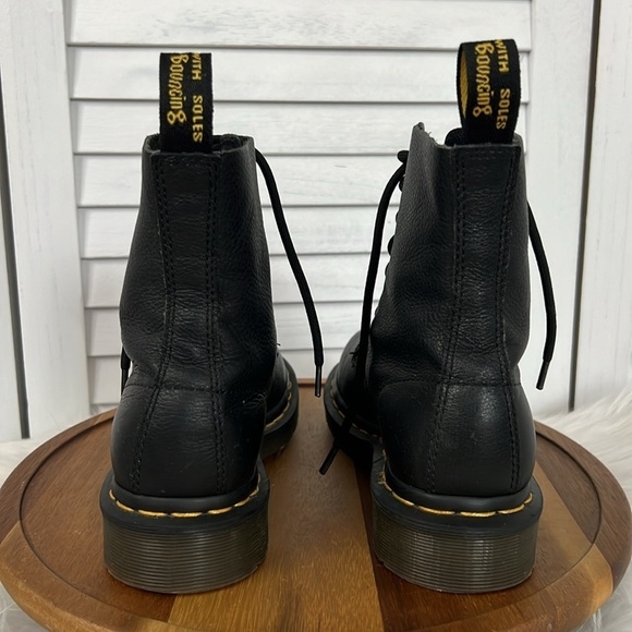 DR. MARTENS 1460 Smooth Black Leather Lace Up Boots Size Womens 5 - Picture 4 of 10